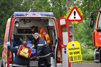 ambulance triangle3